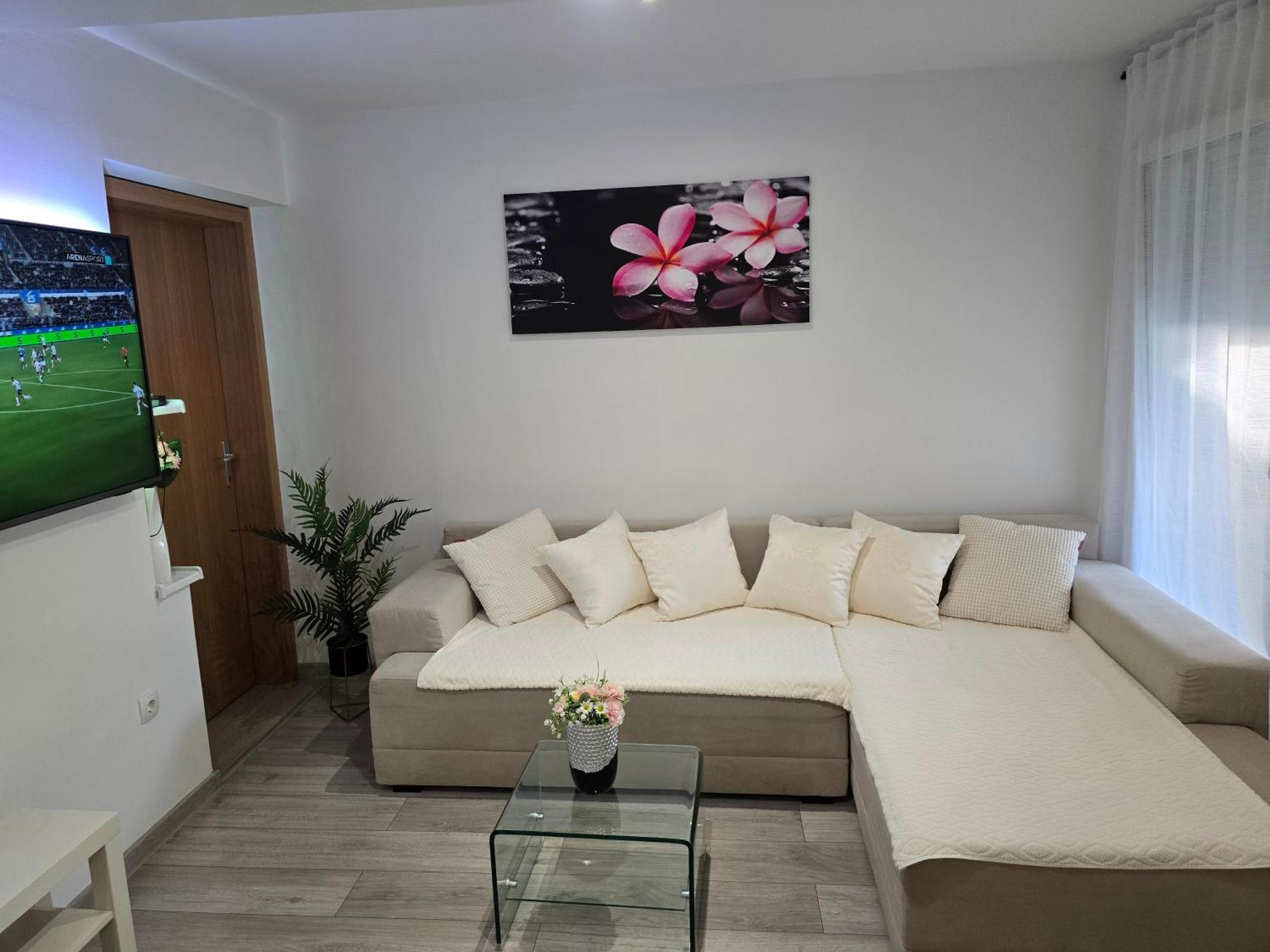 Apartment Blanca With Jacuzzi,Terase And Private Parking Kaštela Esterno foto